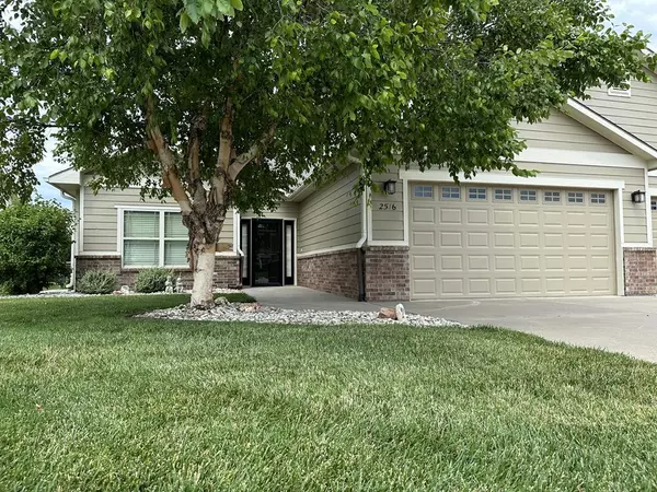 2516 Bellerive Dr, Manhattan, KS 66503