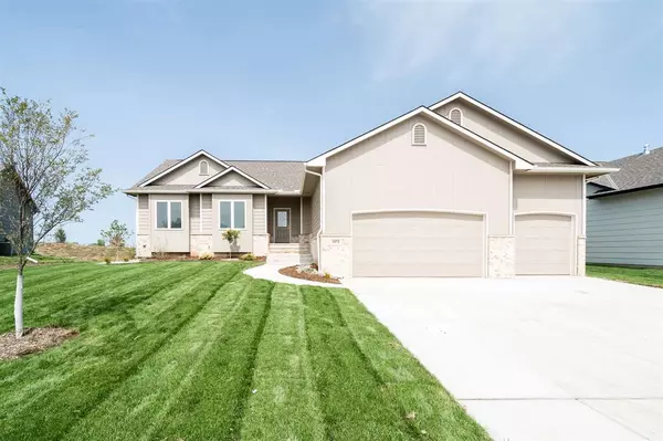 1073 S Arbor Creek Ct, Goddard, KS 67052