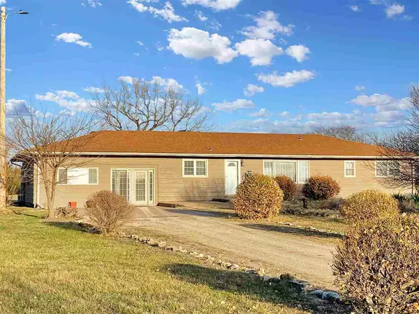 5960 S 103rd St E, Derby, KS 67037