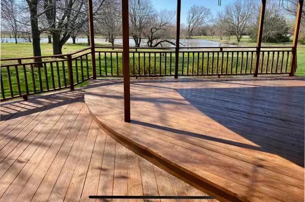 Hesston, KS 67062,7432 W Dutch Avenue