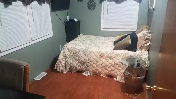 Canton, KS 67428,307 N 2nd