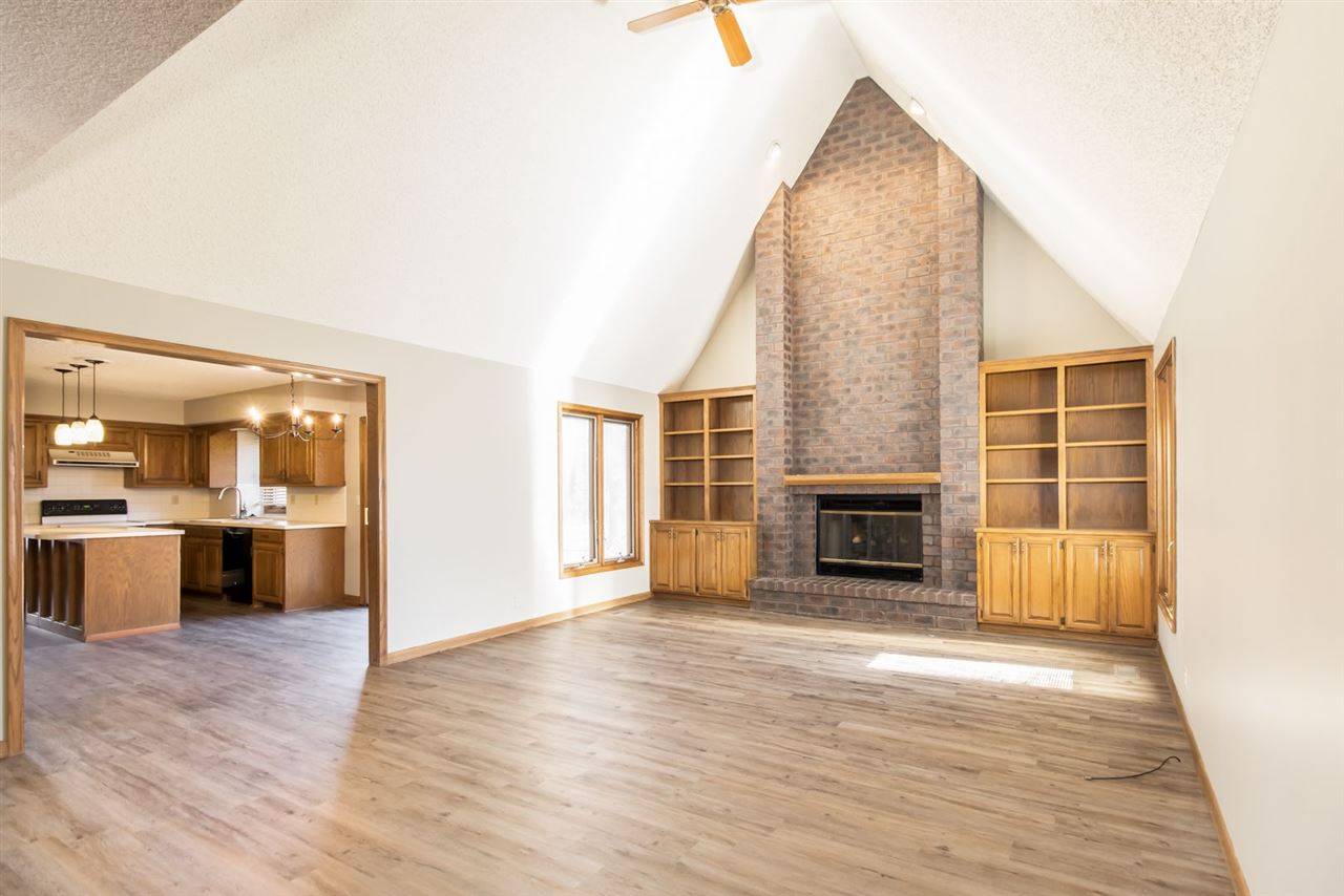 Wichita, KS 67235,1448 N Coachhouse Rd