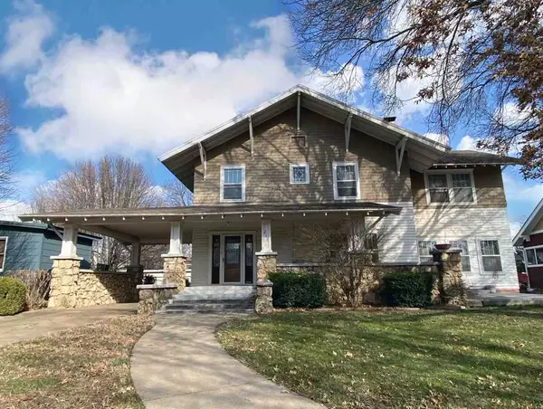 Arkansas City, KS 67005,210 N B St