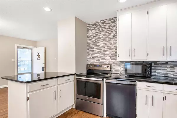 Wichita, KS 67218,729 S Terrace Dr