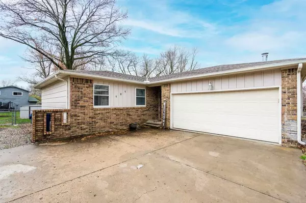 Mulvane, KS 67110,121 BERNICE MARIE ST