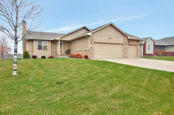 Haysville, KS 67060,1892 W LAKEVIEW CT