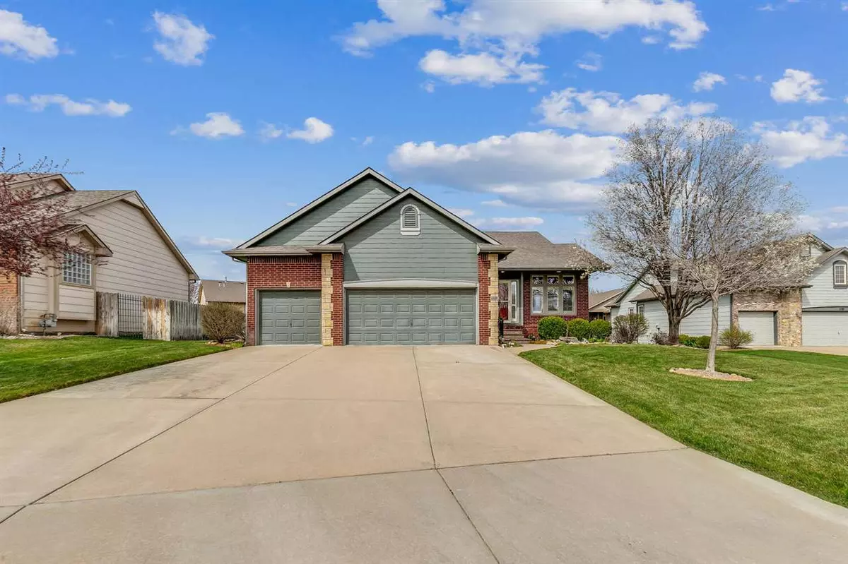 Derby, KS 67037,2212 E TIMBER CREEK ST