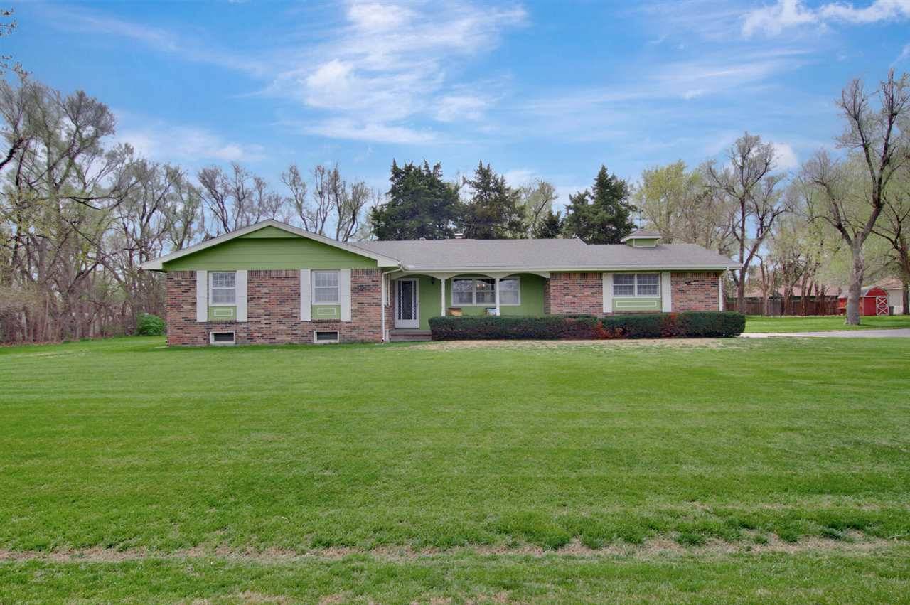 10505 W 33rd St N, Wichita, KS 67205