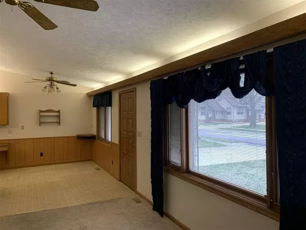 Buhler, KS 67522,311 N West St