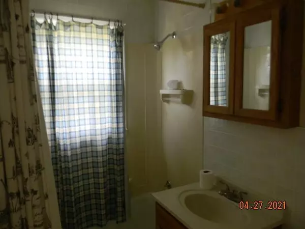 Haysville, KS 67060,151 S STEARNS AVE