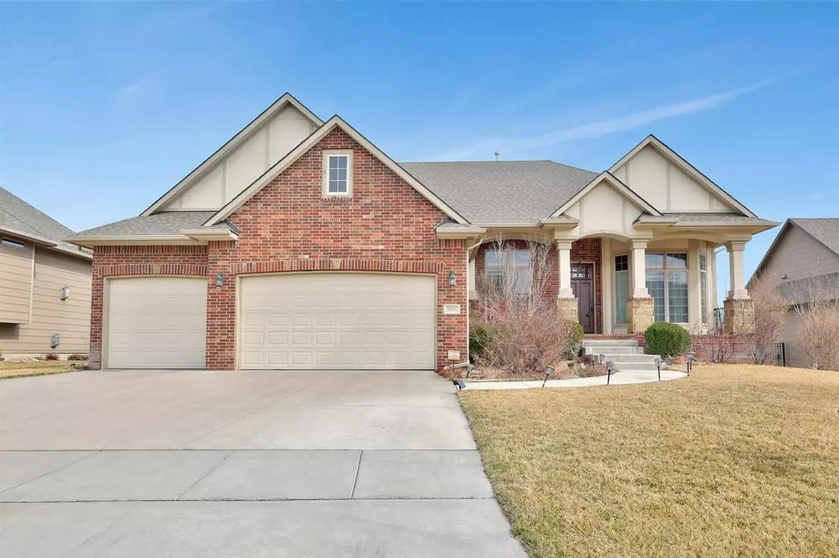 Andover, KS 67002,818 N Fairoaks Ct