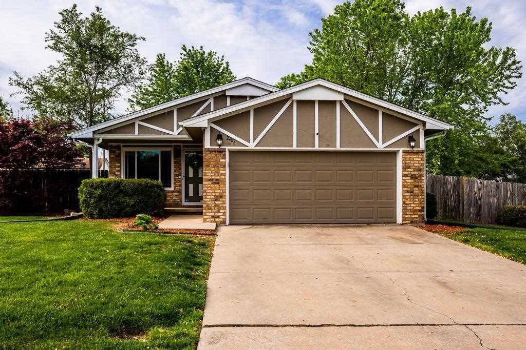 2407 E Loper St, Park City, KS 67219