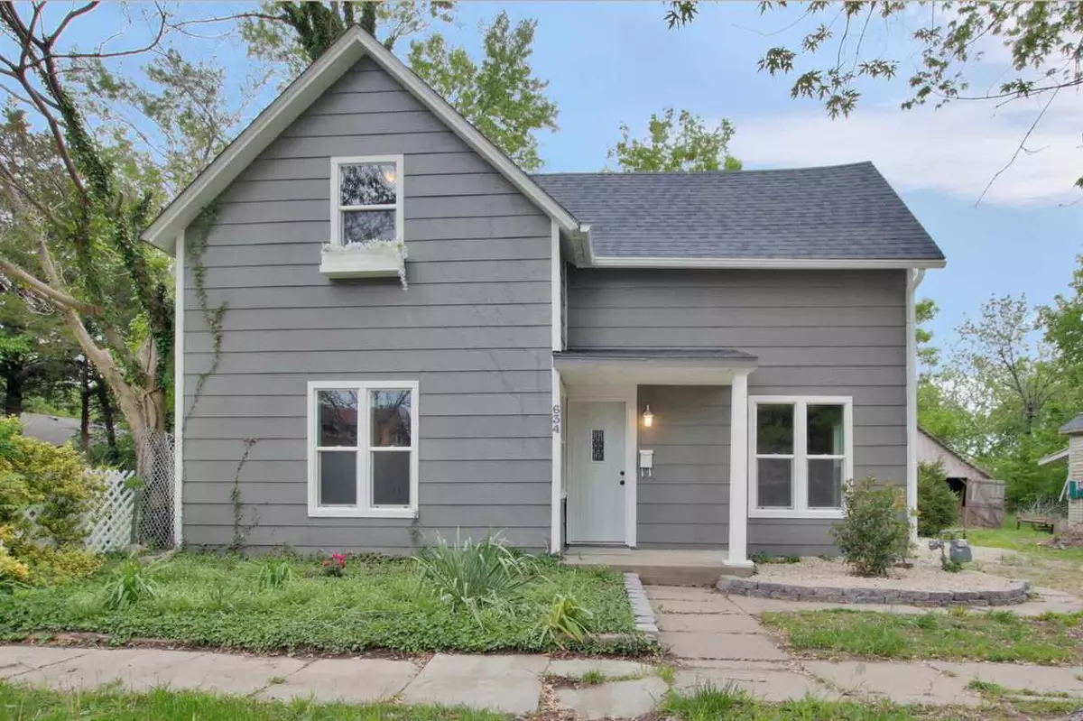 Augusta, KS 67010,634 Santa Fe St