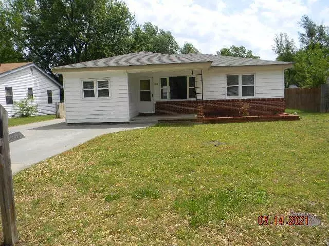 428 S STEARNS AVE, Haysville, KS 67060