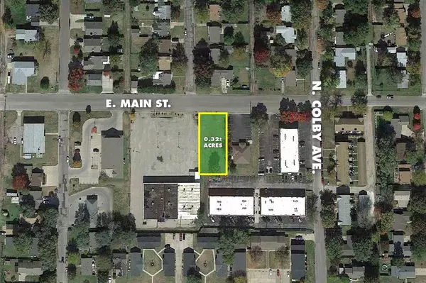 0.32 +/- Acres E. Main St., Valley Center, KS 67147