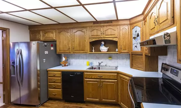 Wichita, KS 67218,5150 E Lincoln #5D