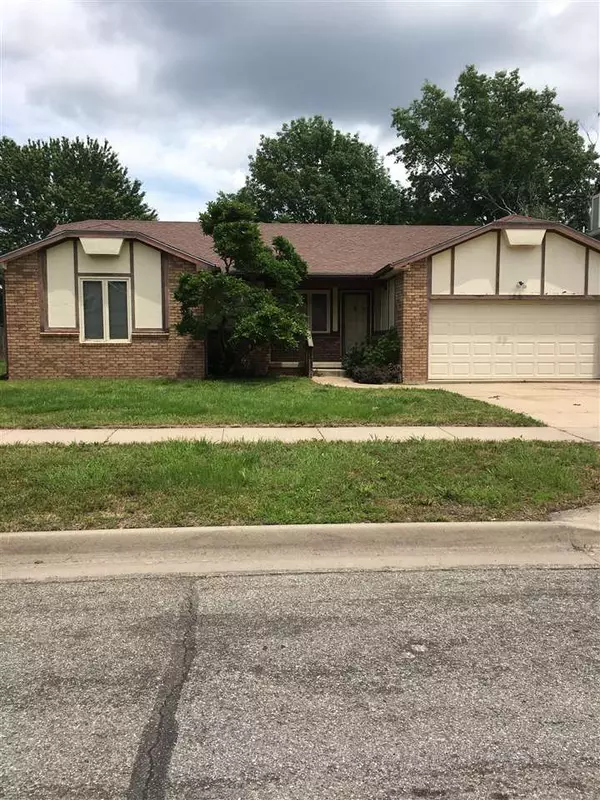 2126 N Byron Rd, Wichita, KS 67212