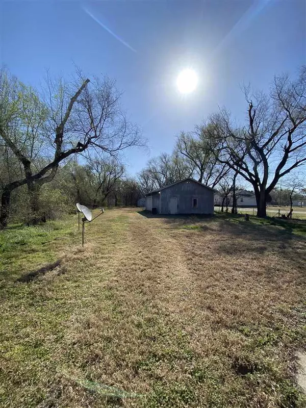 Haysville, KS 67060,7806 S BROADWAY AVE