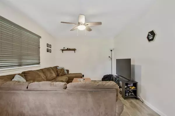 Wichita, KS 67220,2309 N Charlotte St