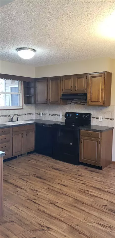 Goddard, KS 67052,4 Argon