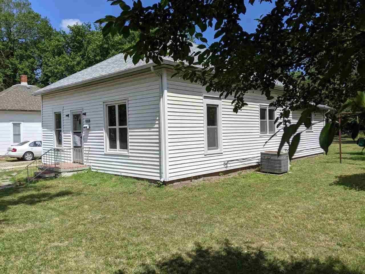 126 SW 5th, Newton, KS 67114