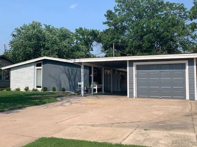 2464 N PERRY AVE, Wichita, KS 67204