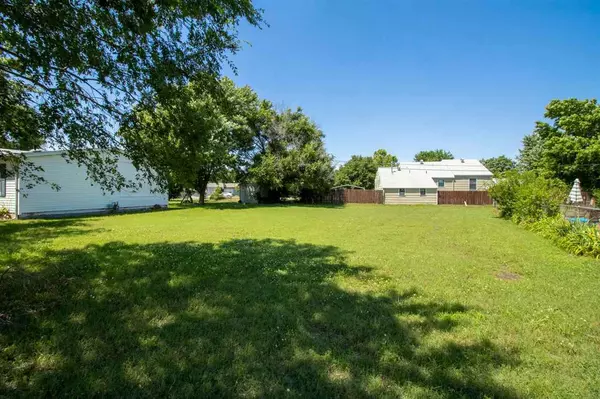 Haysville, KS 67060,200 E SPENCER DR