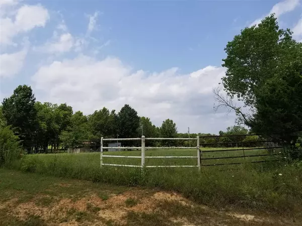 1125 Greenwood, Elk Falls, KS 67345