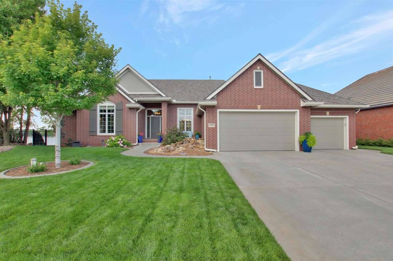 2009 W Harborlight Ct, Wichita, KS 67204