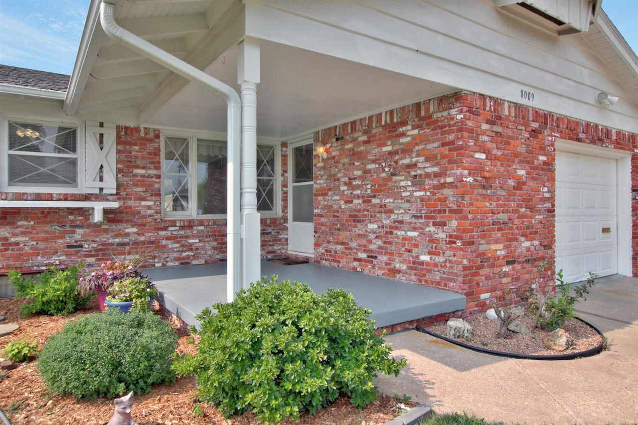 Wichita, KS 67207,8009 E Clay St