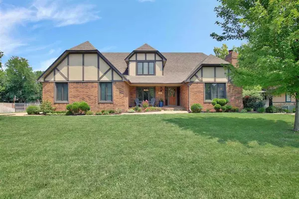 820 N Sandpiper St, Wichita, KS 67230