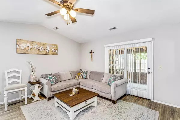 Wichita, KS 67217,2820 W SAVANNAH AVE