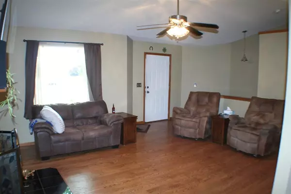 Andover, KS 67002,1020 W Sumac