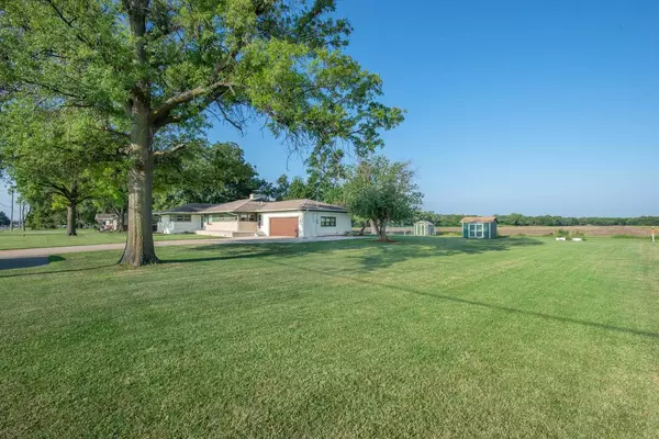 Valley Center, KS 67147,1151 S Meridian