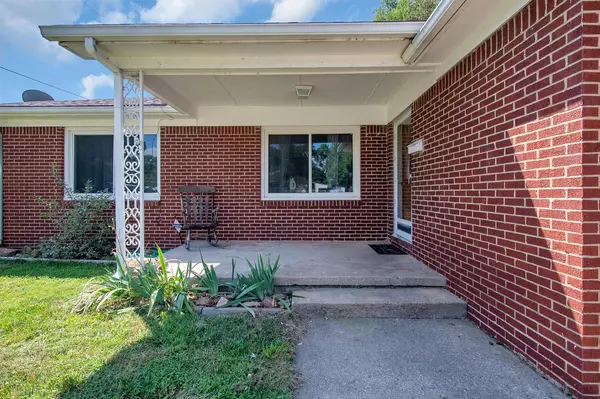Haysville, KS 67060,315 Anita Dr
