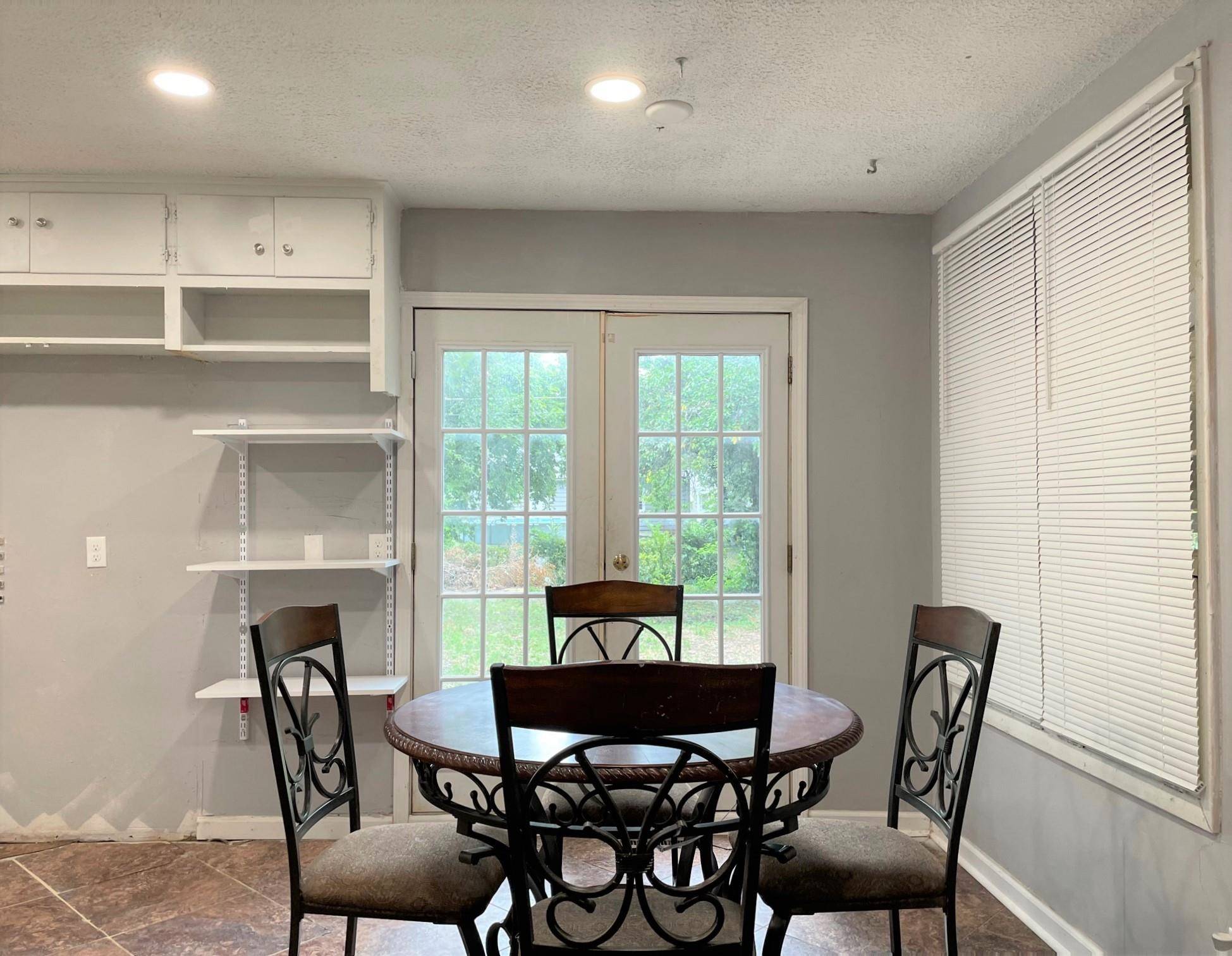 Wichita, KS 67208,924 N TERRACE DR