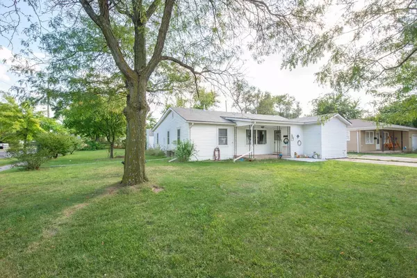 1701 W 30th St S, Wichita, KS 67217