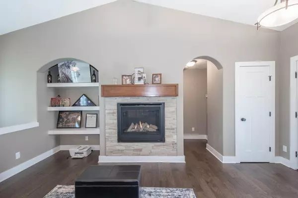 Maize, KS 67101,536 S Horseshoe Bnd