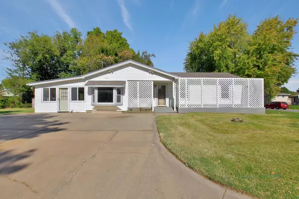 1100 W 2nd St, Haysville, KS 67060