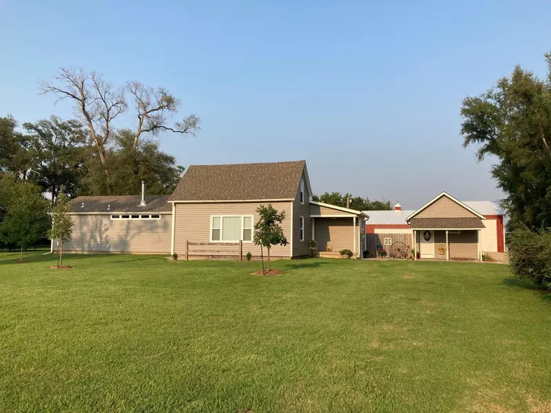10224 S Hydraulic, Haysville, KS 67060