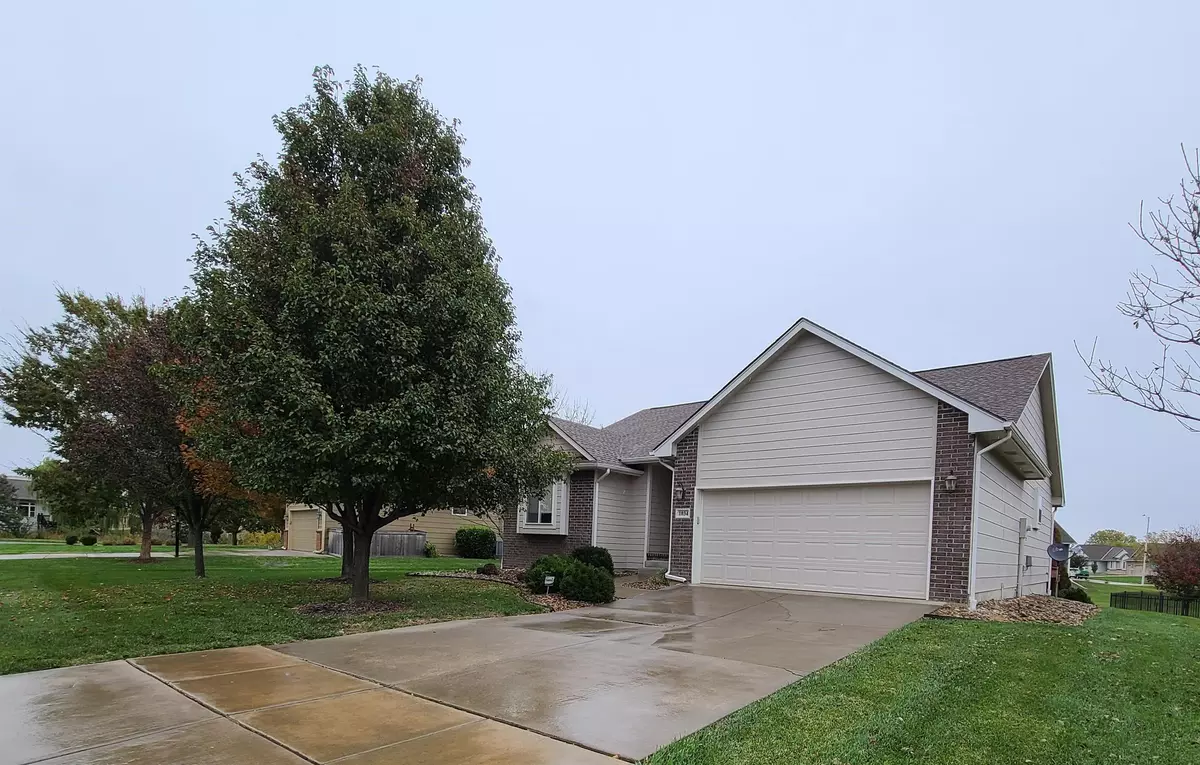 Wichita, KS 67206,1034 N BRISTOL ST