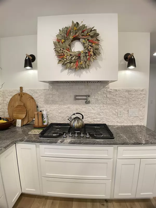 Andover, KS 67002,147 Village rd