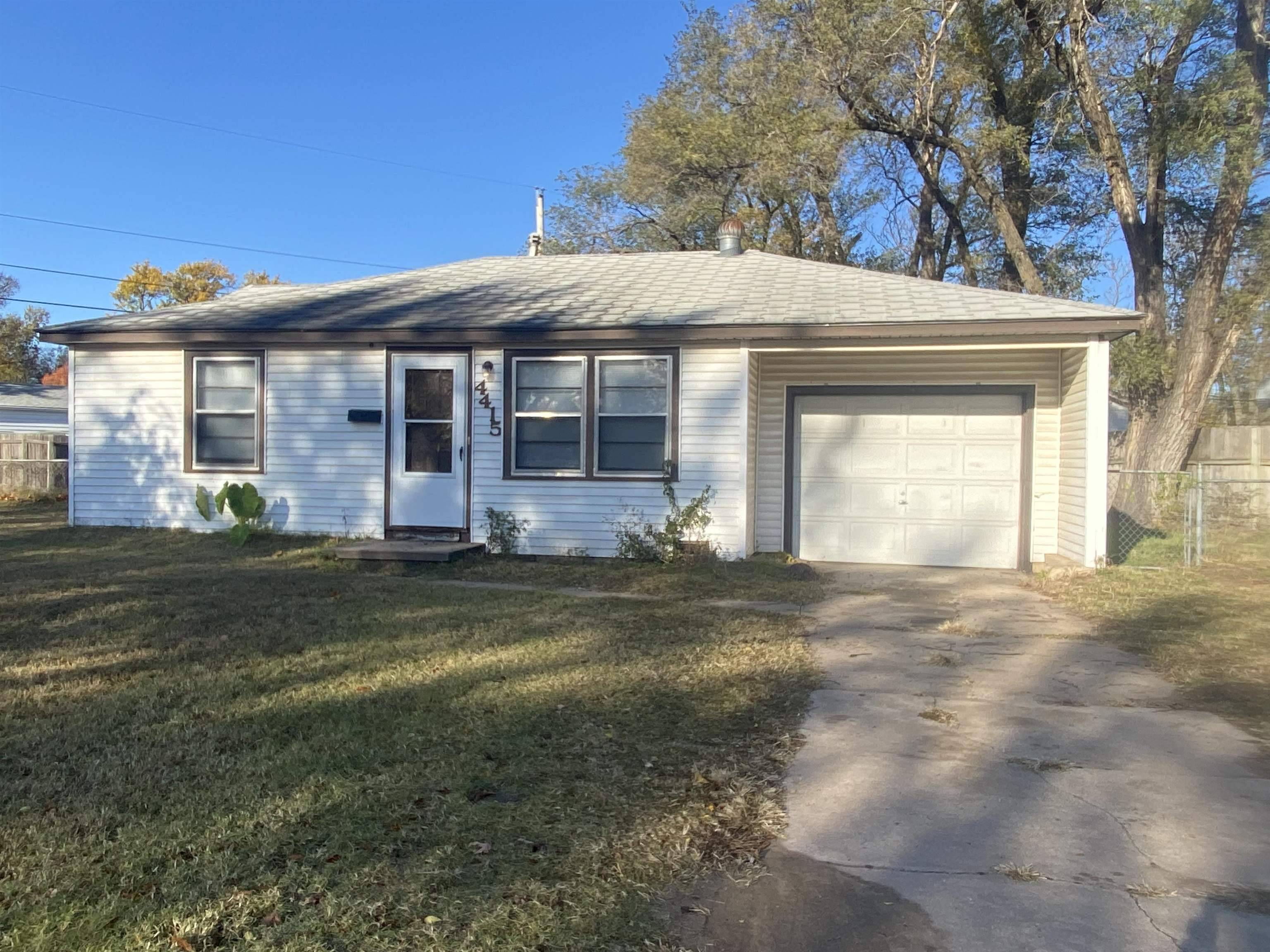 4415 S Laclede St, Wichita, KS 67217