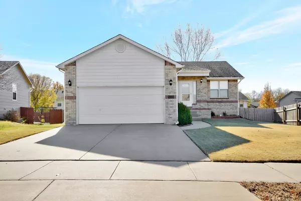 609 E Minneha, Andover, KS 67002