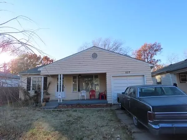 537 Poplar, Wichita, KS 67214