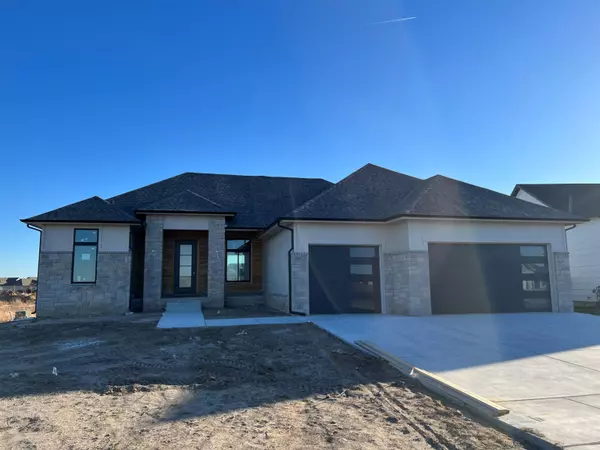 Wichita, KS 67205,3957 N Estancia Ct