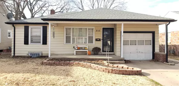 757 S Marcilene Terr, Wichita, KS 67218