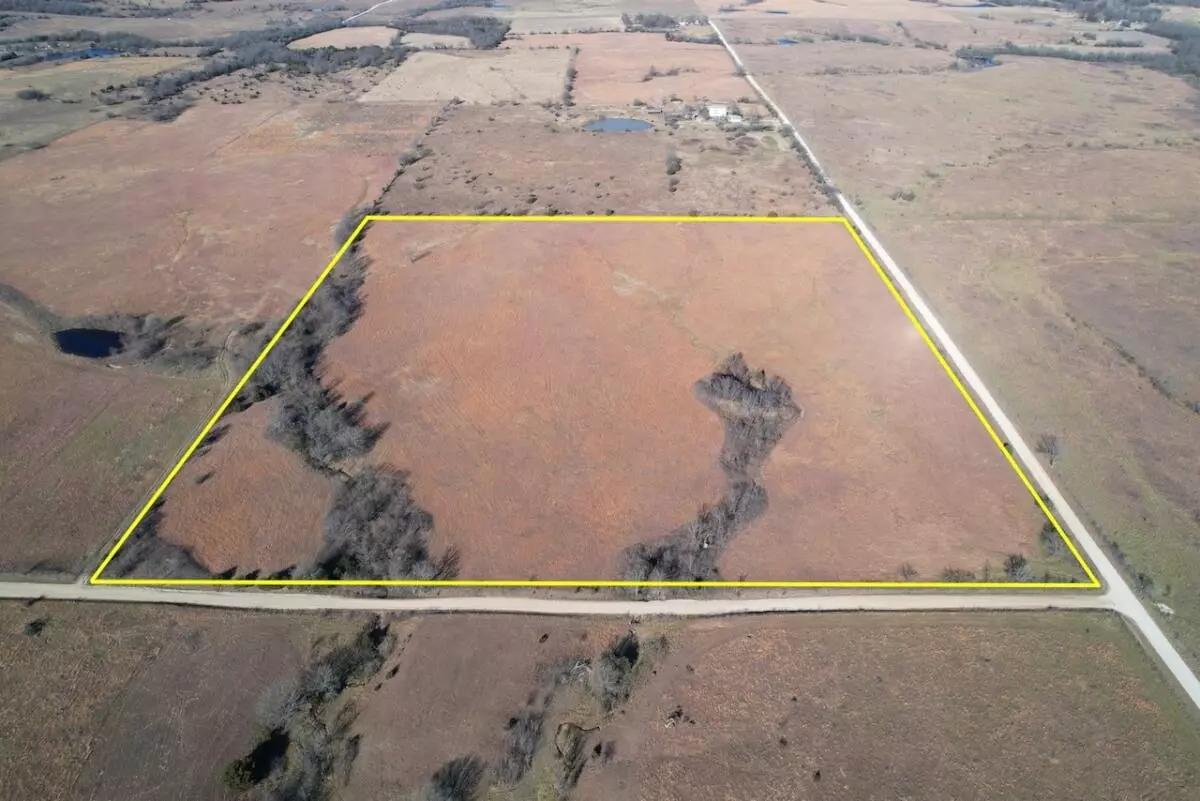 Fredonia, KS 66736,000 Jackson St