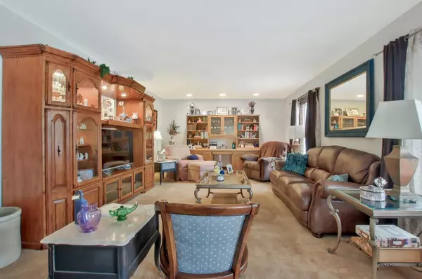 Belle Plaine, KS 67013,705 N Linden St