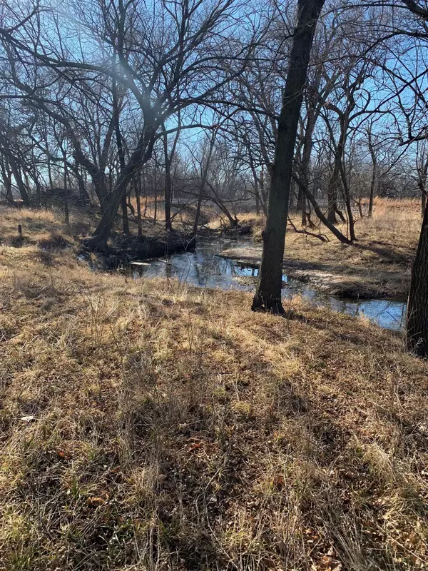 Hesston, KS 67428,644 27th Avenue